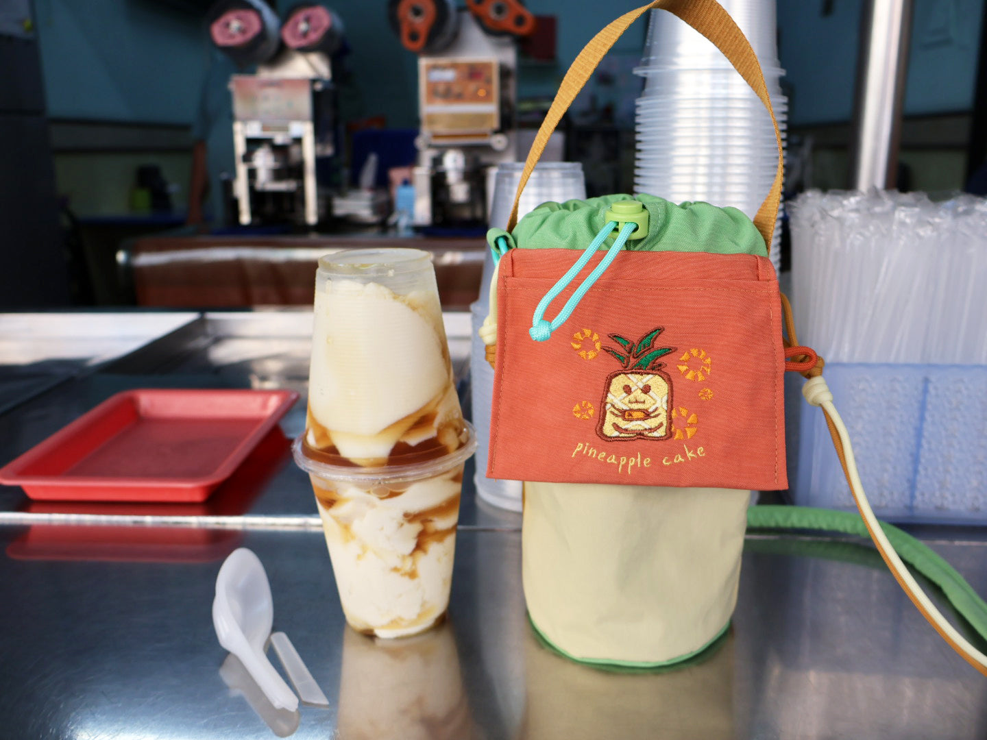 【保溫保冰】多功能斜背手提水壺袋 / 飲料提袋