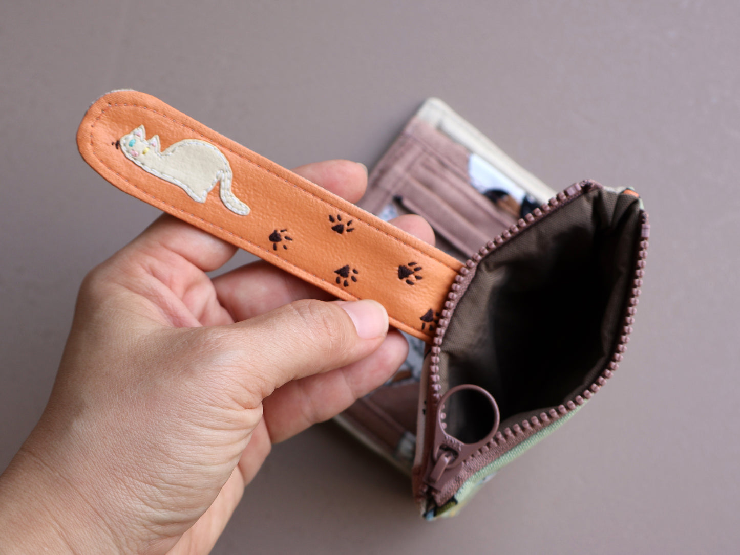 【fabric wallet】Sloth lazy fabric short/medium short clip